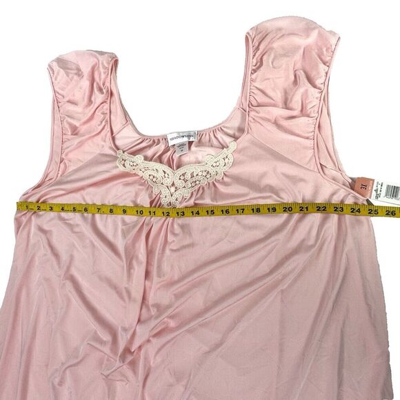 NWT VTG Shadowline Pink Nylon Nightgown 3X Lace Applique V-Neck Cap Sleeves 41" - Picture 12 of 16